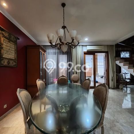 Rumah Elit Modern Siap Huni di Pondok Indah Jakarta Selatan Rumah Elit Modern Siap Huni di Pondok Indah Jakarta Selatan
