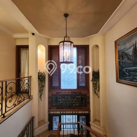 Rumah Elit Modern Siap Huni di Pondok Indah Jakarta Selatan Rumah Elit Modern Siap Huni di Pondok Indah Jakarta Selatan