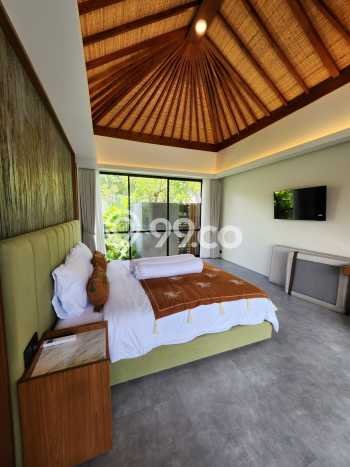 HARGA TERBAIK! Vila Kawasan , Area 500m2m², Lokasi Prima HARGA TERBAIK! Vila Kawasan , Area 500m2m², Lokasi Prima
