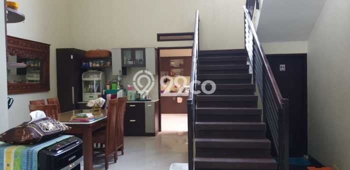 Rumah Elit Modern Siap Huni di Buah Batu Bandung Rumah Elit Modern Siap Huni di Buah Batu Bandung