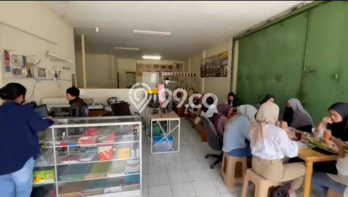 Unit Kost Dijual di Kawasan Batununggal Bandung dengan 11 KT Unit Kost Dijual di Kawasan Batununggal Bandung dengan 11 KT