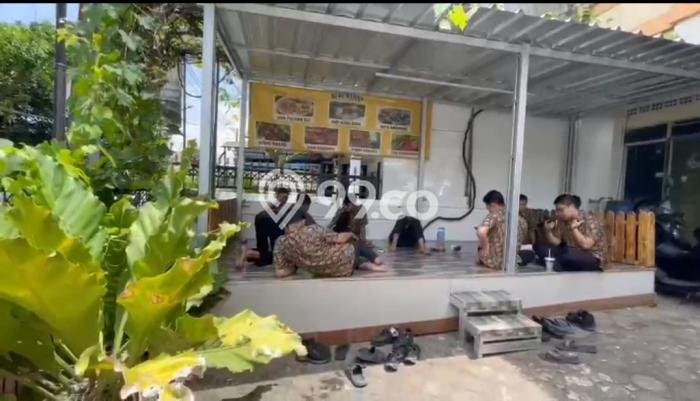 Unit Kost Dijual di Kawasan Batununggal Bandung dengan 11 KT Unit Kost Dijual di Kawasan Batununggal Bandung dengan 11 KT