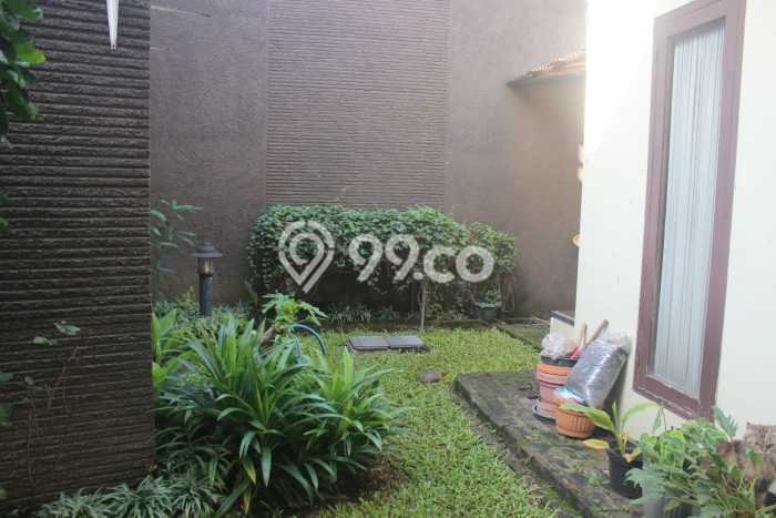 Rumah Elit Modern Siap Huni di Buah Batu Bandung Rumah Elit Modern Siap Huni di Buah Batu Bandung