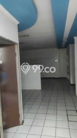 LOKASI PREMIUM! Gudang Kawasan Narogong, Luas 800m², Area Komersial LOKASI PREMIUM! Gudang Kawasan Narogong, Luas 800m², Area Komersial