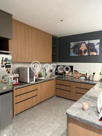 For Sale! Luxury House LT 240m2 Desain Modern di Alam Sutera For Sale! Luxury House LT 240m2 Desain Modern di Alam Sutera