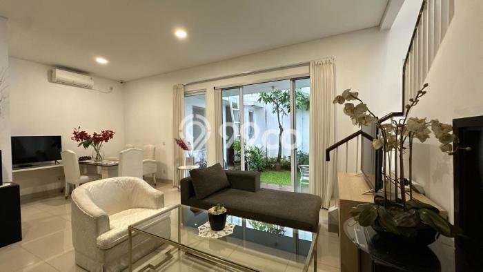 Siap Huni Hunian Elit 3 Kamar di BSD Dekat ke Mana Saja Siap Huni Hunian Elit 3 Kamar di BSD Dekat ke Mana Saja