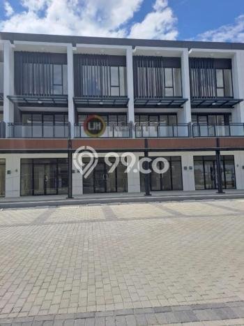 LOKASI PREMIUM! Ruko Area Bisnis di , Luas 135m2m², Siap Operasional LOKASI PREMIUM! Ruko Area Bisnis di , Luas 135m2m², Siap Operasional