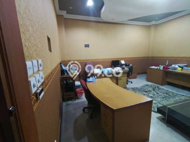 Gudang Dijual di Tangerang LT 1125m2 & LB 11809m2 Lokasi Terbaik! Gudang Dijual di Tangerang LT 1125m2 & LB 11809m2 Lokasi Terbaik!