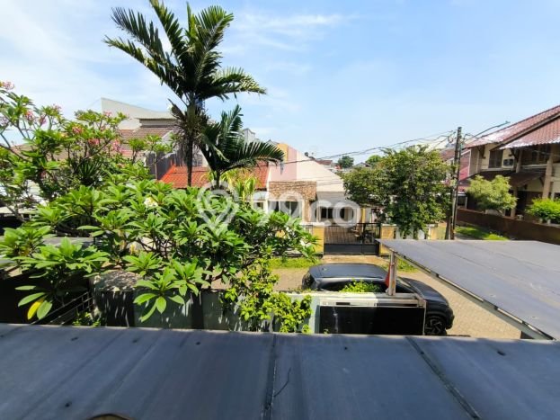 Dijual Rumah Mewah Exclusive di Kebon Jeruk, Jakarta Barat Dijual Rumah Mewah Exclusive di Kebon Jeruk, Jakarta Barat