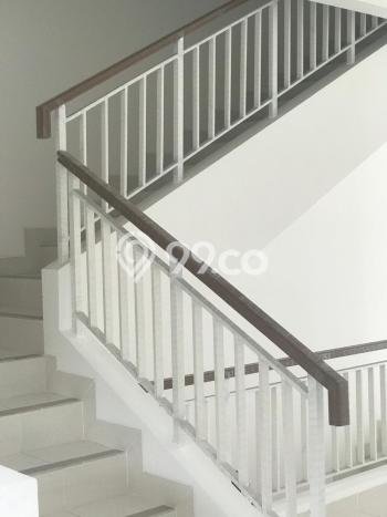 Ruko Bagus Dijual LB 204m2 Lokasi Strategis Tangerang Area Cocok untuk Bisnis Ruko Bagus Dijual LB 204m2 Lokasi Strategis Tangerang Area Cocok untuk Bisnis