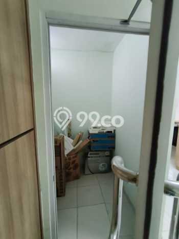 AREA BISNIS! Ruko di , Luas 240m2m², Mainroad, Ramai AREA BISNIS! Ruko di , Luas 240m2m², Mainroad, Ramai
