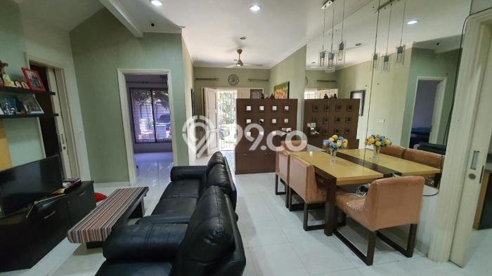 Jual Rumah Mewah Elegan Dengan View Cantik di Gading Serpong Pondok Hijau Golf, Tangerang Jual Rumah Mewah Elegan Dengan View Cantik di Gading Serpong Pondok Hijau Golf, Tangerang