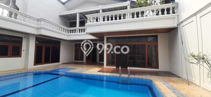 For Sale! Premium House LT 678m2 Desain Elegan di Pondok Indah For Sale! Premium House LT 678m2 Desain Elegan di Pondok Indah