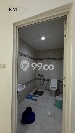 Rumah sewa siap huni 4 Kamar Tidur di Pantai Indah Kapuk, Jakarta Utara Rumah sewa siap huni 4 Kamar Tidur di Pantai Indah Kapuk, Jakarta Utara