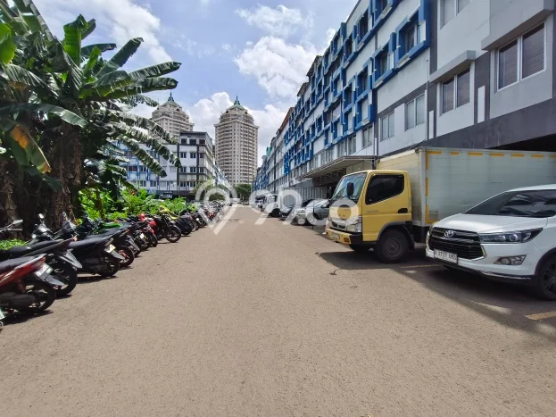 Unit Ruko Paling Strategis di Kelapa Gading Jakarta Utara dengan LB 262m2 Unit Ruko Paling Strategis di Kelapa Gading Jakarta Utara dengan LB 262m2
