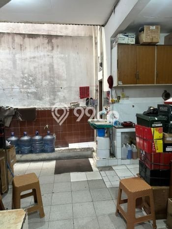 Unit Ruko Dijual di Jakarta Pusat LT 168m2 & LB 336m2 Unit Ruko Dijual di Jakarta Pusat LT 168m2 & LB 336m2