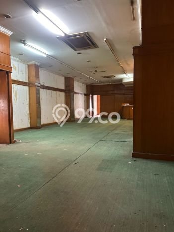 Ruko Dijual di Jakarta Pusat LT 135m2 & LB 520m2 Lokasi Terbaik! Ruko Dijual di Jakarta Pusat LT 135m2 & LB 520m2 Lokasi Terbaik!