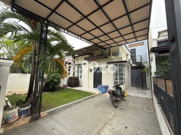 Jual Rumah Eksklusif 2 KT di Cibubur, Bogor Jual Rumah Eksklusif 2 KT di Cibubur, Bogor