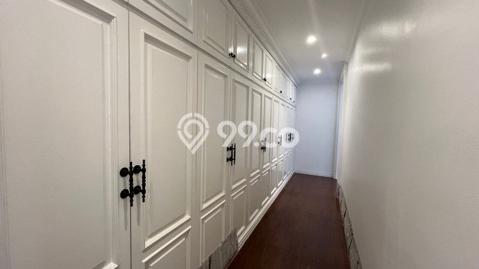 Rumah sewa siap huni 4 KT di Pondok Indah, Jakarta Selatan Rumah sewa siap huni 4 KT di Pondok Indah, Jakarta Selatan