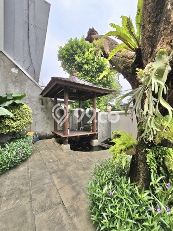 Rumah Mewah Siap Huni LT 346m2 di Kebayoran Baru, Jakarta Selatan Rumah Mewah Siap Huni LT 346m2 di Kebayoran Baru, Jakarta Selatan