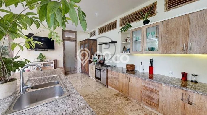 Jual Segera! Vila di Candi Dasa, Area 250m2m², Area Berkembang dengan nilai naik Jual Segera! Vila di Candi Dasa, Area 250m2m², Area Berkembang dengan nilai naik