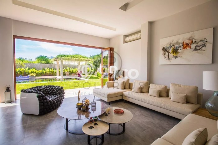 FOR SALE! Vila Kawasan Gianyar, Area 960m2m², Lokasi Premium FOR SALE! Vila Kawasan Gianyar, Area 960m2m², Lokasi Premium