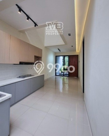Rumah Minimalis 2 KT di BSD Tangerang Semi Furnished Rumah Minimalis 2 KT di BSD Tangerang Semi Furnished
