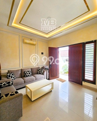 Hunian Mewah LB 250m2 Siap Huni Desain Elegan di BSD, Tangerang Hunian Mewah LB 250m2 Siap Huni Desain Elegan di BSD, Tangerang