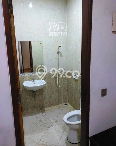 For Sale! Luxury House LT 144m2 Desain Modern di BSD For Sale! Luxury House LT 144m2 Desain Modern di BSD