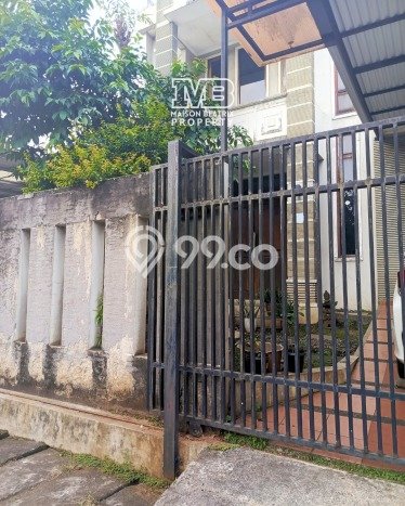 Ready to Use! Luxury House LT 230m2 Desain Modern di BSD Ready to Use! Luxury House LT 230m2 Desain Modern di BSD