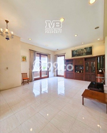 Hunian Elit LB 408m2 Siap Huni Desain Elegan di BSD, Tangerang Hunian Elit LB 408m2 Siap Huni Desain Elegan di BSD, Tangerang