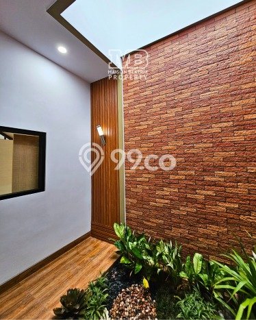 Rumah Mewah LB 330m2 Siap Pakai Desain Elegan di BSD, Tangerang Rumah Mewah LB 330m2 Siap Pakai Desain Elegan di BSD, Tangerang
