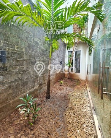 Dijual Rumah Mewah Exclusive di Tebet, Jakarta Selatan Dijual Rumah Mewah Exclusive di Tebet, Jakarta Selatan