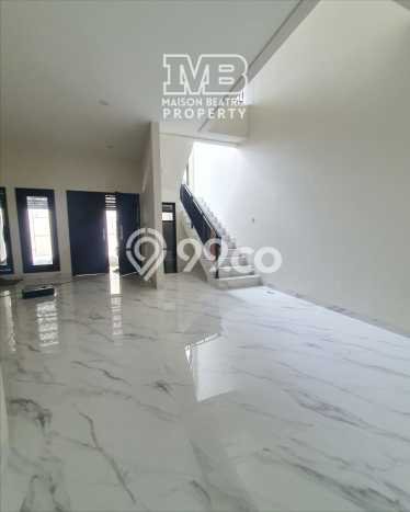 Dijual Rumah Luas Elegan Dengan View Cantik di BSD, Tangerang Dijual Rumah Luas Elegan Dengan View Cantik di BSD, Tangerang