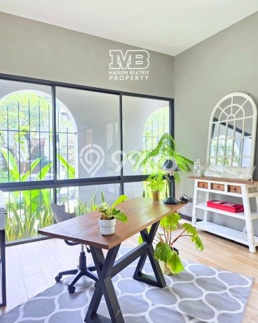 Jual Rumah Luas Elegan Dengan View Eksklusif di BSD, Tangerang Jual Rumah Luas Elegan Dengan View Eksklusif di BSD, Tangerang