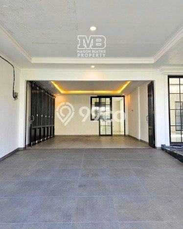 Rumah Luxury Modern Siap Huni di Bintaro Tangerang Selatan Rumah Luxury Modern Siap Huni di Bintaro Tangerang Selatan