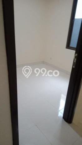 Rumah Luas Asri 3 KT Siap Pakai di BSD Green Wich Tangerang Rumah Luas Asri 3 KT Siap Pakai di BSD Green Wich Tangerang