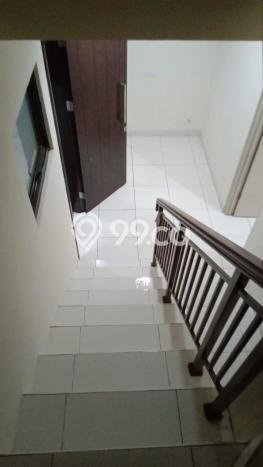 Rumah Luas Asri 3 KT Siap Pakai di BSD Green Wich Tangerang Rumah Luas Asri 3 KT Siap Pakai di BSD Green Wich Tangerang