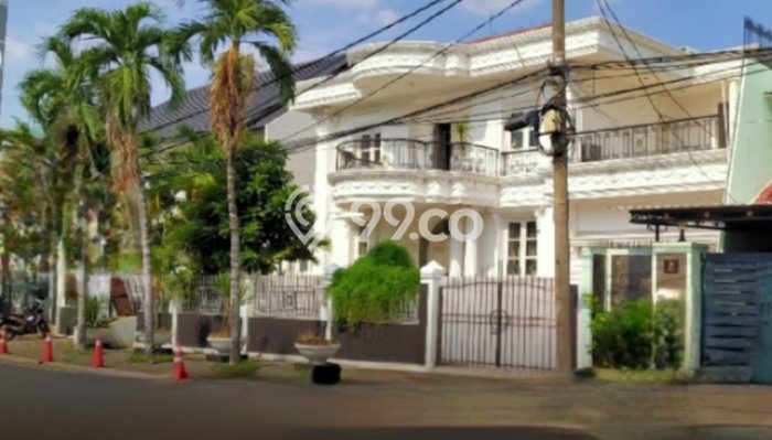 Hunian Mewah LB 650m2 Siap Huni Desain Elegan di Pondok Indah, Jakarta Selatan Hunian Mewah LB 650m2 Siap Huni Desain Elegan di Pondok Indah, Jakarta Selatan