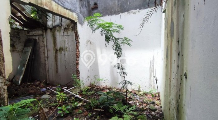 For Sale Hunian Rumah Nyaman 3 KT di Bintaro, Tangerang Selatan For Sale Hunian Rumah Nyaman 3 KT di Bintaro, Tangerang Selatan
