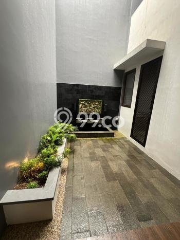 For Sale! Luxury House LT 120m2 Desain Modern di BSD Eminent For Sale! Luxury House LT 120m2 Desain Modern di BSD Eminent