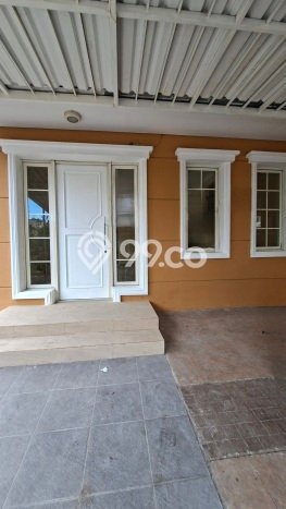 Sewa Rumah Murah di Green Lake City Jakarta Barat dengan 4 KT Sewa Rumah Murah di Green Lake City Jakarta Barat dengan 4 KT