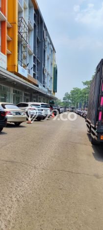 Dijual! Ruko di Summarecon Bekasi Bekasi LT 99m2 / LB 440m2 Kawasan Bisnis Dijual! Ruko di Summarecon Bekasi Bekasi LT 99m2 / LB 440m2 Kawasan Bisnis
