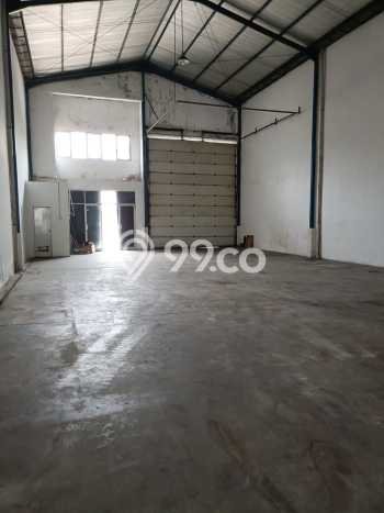 Gudang bagus disewakan di Cakung Jakarta Timur dengan LB 180m2 harga sewa terbaik Gudang bagus disewakan di Cakung Jakarta Timur dengan LB 180m2 harga sewa terbaik