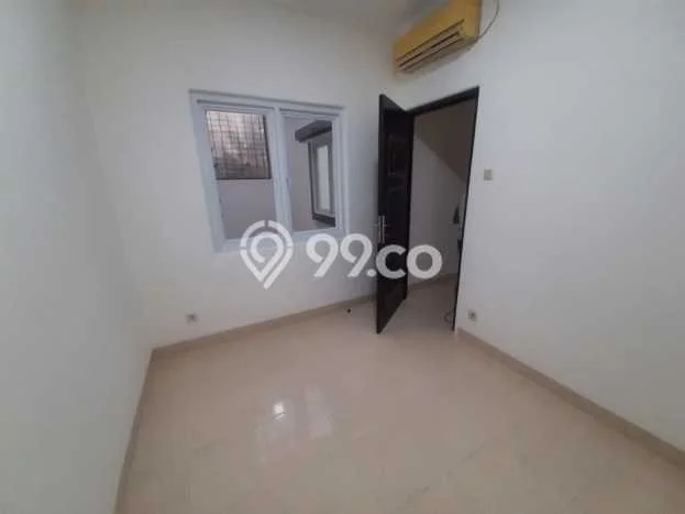 Rumah Elit LB 135m2 Siap Huni Desain Elegan di Srengseng, Jakarta Barat Rumah Elit LB 135m2 Siap Huni Desain Elegan di Srengseng, Jakarta Barat