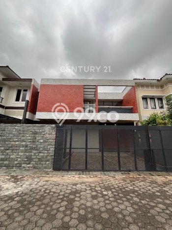 Rumah Eksklusif Dijual LT 250m2 di Gajah Mungkur, Semarang Rumah Eksklusif Dijual LT 250m2 di Gajah Mungkur, Semarang