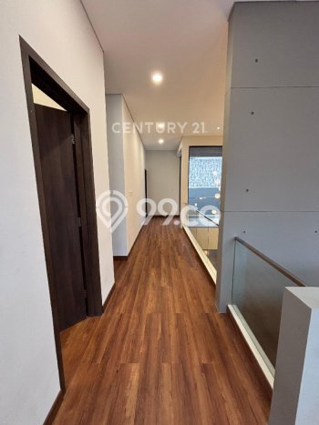 Rumah Eksklusif Dijual LT 250m2 di Gajah Mungkur, Semarang Rumah Eksklusif Dijual LT 250m2 di Gajah Mungkur, Semarang