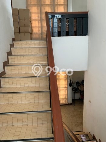 Rumah Elit LB 750m2 Siap Pakai Desain Elegan di Pulomas, Jakarta Timur Rumah Elit LB 750m2 Siap Pakai Desain Elegan di Pulomas, Jakarta Timur
