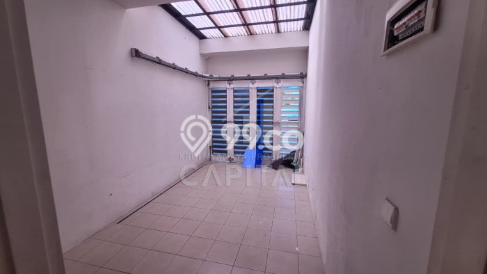 Jarang Ada! Rumah Sewa 4 Kamar Nyaman Siap Huni Kota Baru Parahyangan Jarang Ada! Rumah Sewa 4 Kamar Nyaman Siap Huni Kota Baru Parahyangan