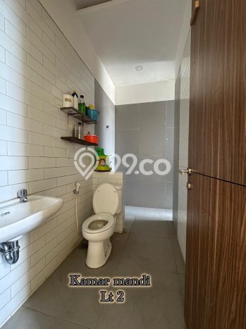 Siap Huni Rumah Minimalis & Modern LB 168m2 di Muara Karang Siap Huni Rumah Minimalis & Modern LB 168m2 di Muara Karang